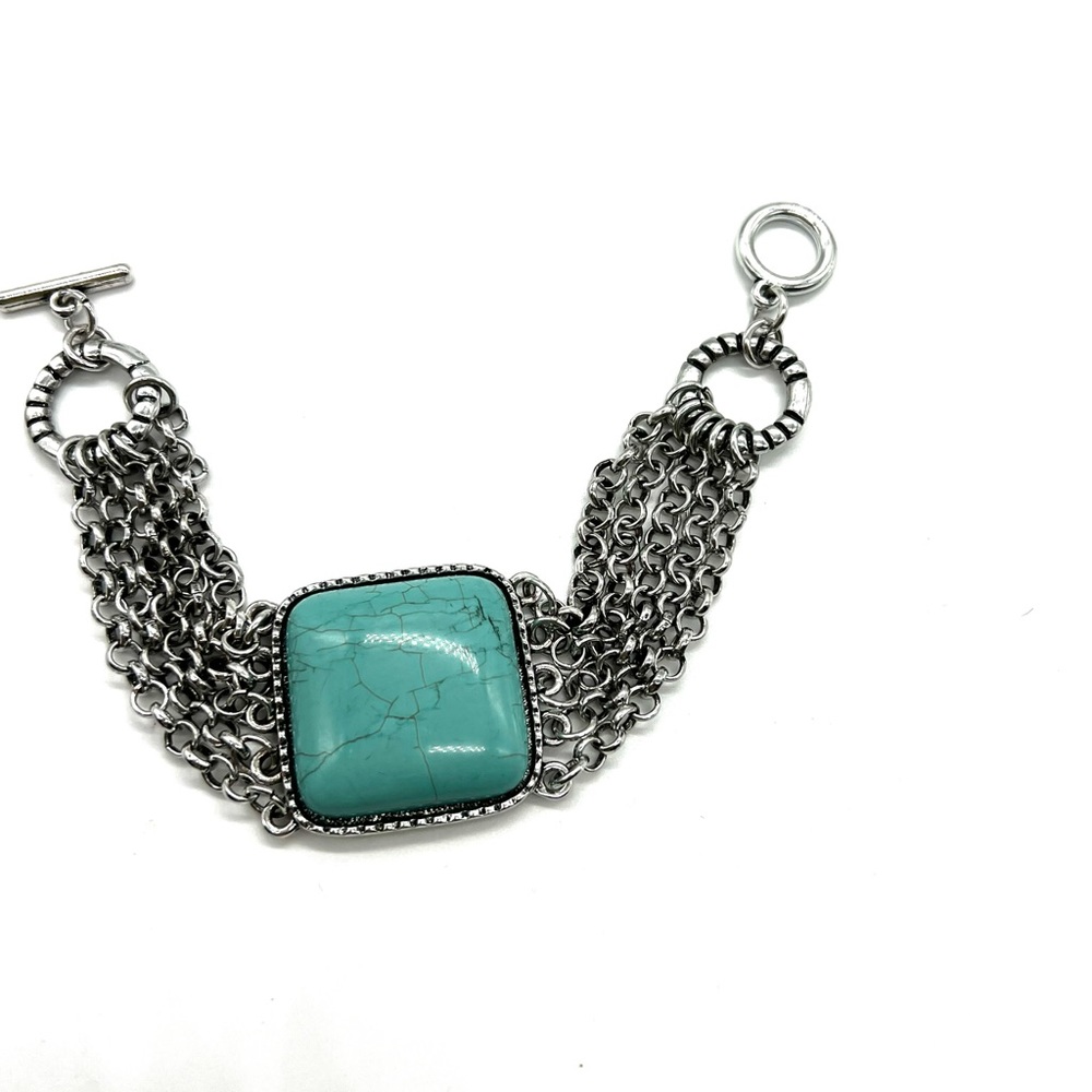 Faux turquoise silver tone vintage toggle Bracelet - Picture 5 of 7